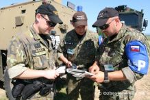 Vojensk policajti piatich krajn na Leti