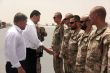 Predseda vldy a minister obrany navtvili zranench vojakov v Afganistane